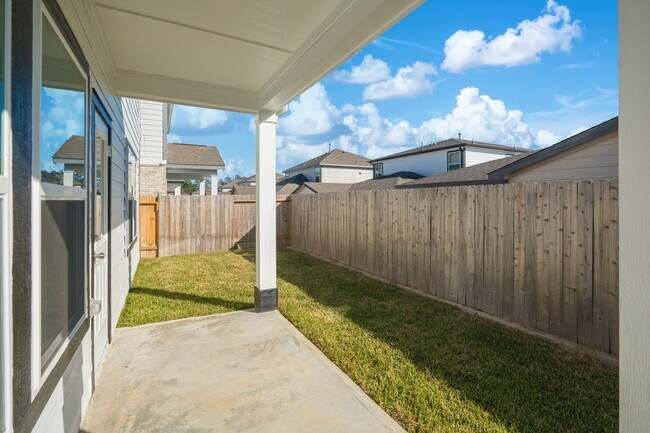 Building Photo - 8611 Blueberry Ash St