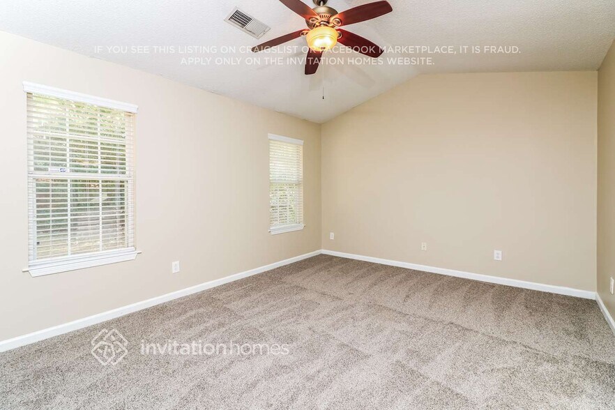 Building Photo - 3806 Tidewater Way NW