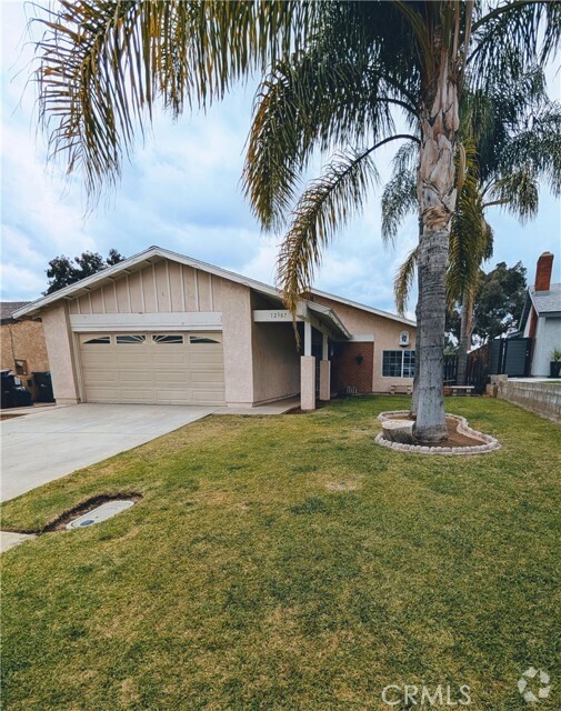 Building Photo - 12307 Paseo Del Sol Way
