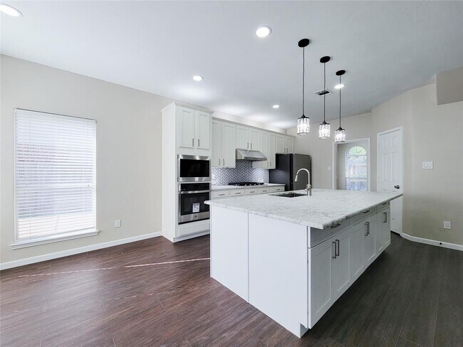 Building Photo - 21007 Bright Lake Bend Ct