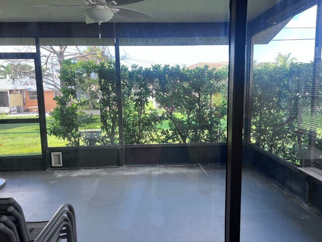 Building Photo - 2BR/2BA Single Family Home in South Venice