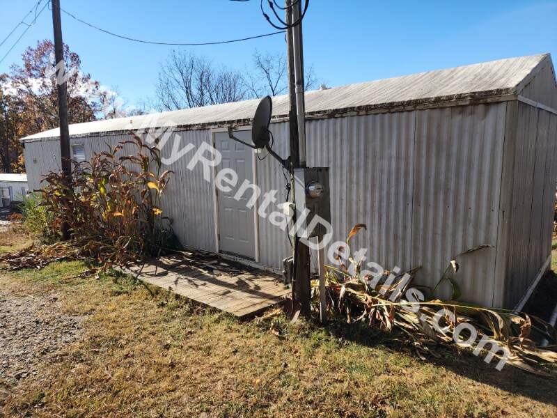 Building Photo - 49 Brookdale Rd