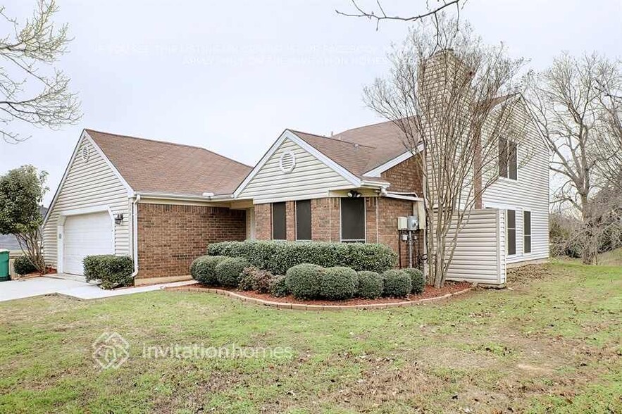 Primary Photo - 2401 Forestmeadow Dr
