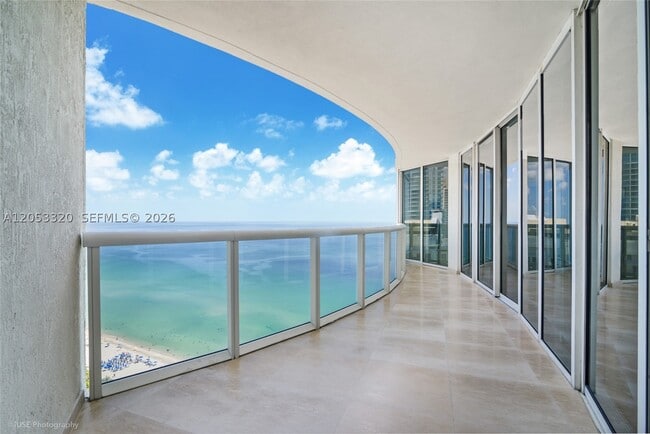 Building Photo - 17201 Collins Ave