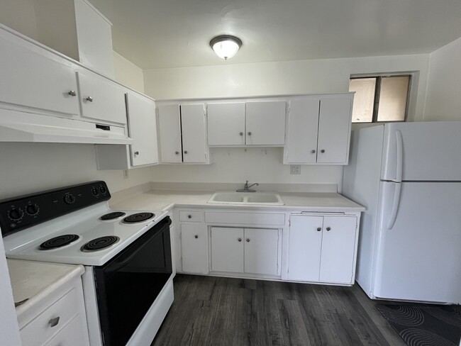 Building Photo - 1417 S Atlantic Blvd