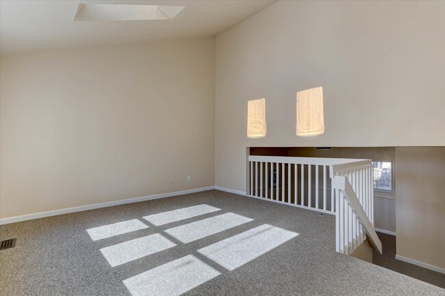 Building Photo - 13553 W 65th Pl