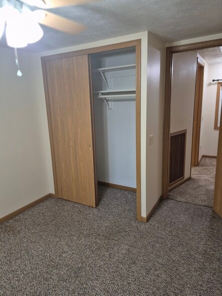 Bed #2 closet - 1451 Alden Ave SW