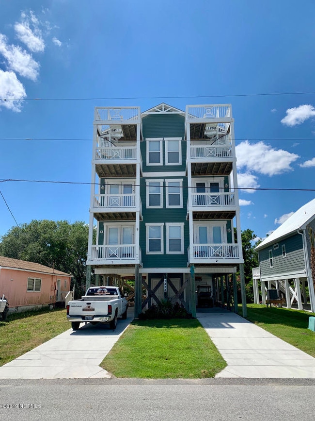 Building Photo - 1414 Bowfin Ln