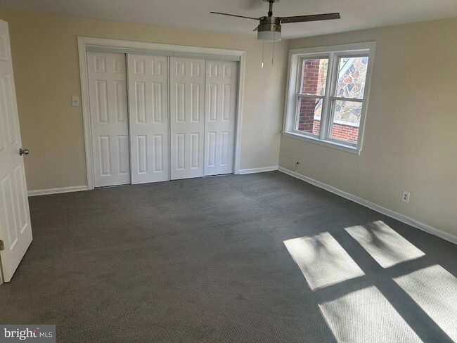 Building Photo - 3013 Nash Pl SE