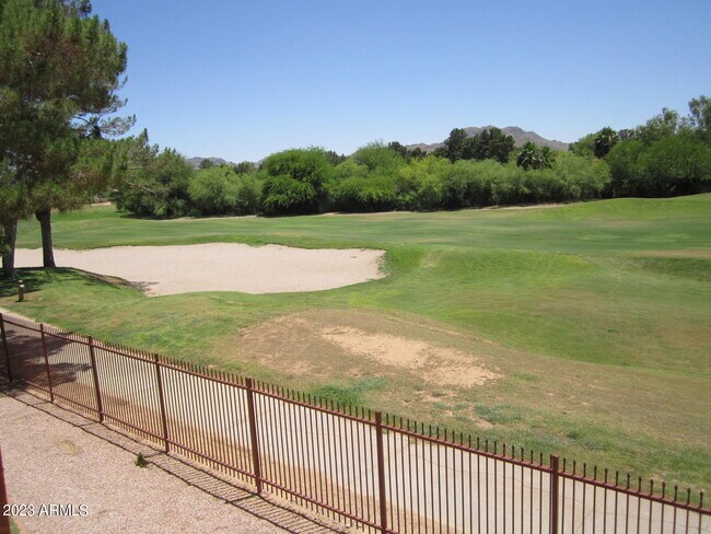 Building Photo - 12212 N Paradise Village Pkwy W