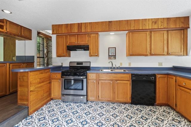 Building Photo - 665 Main St