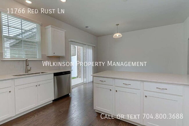 Building Photo - 11766 Red Rust Ln