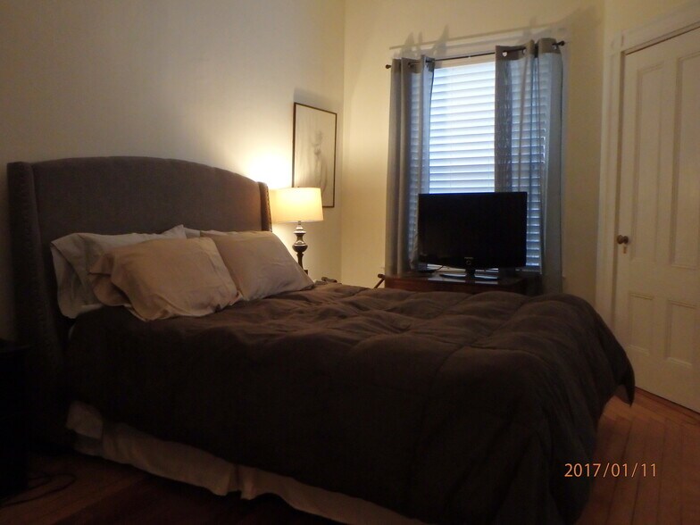 Bedroom #1 - 59 Monument Ave
