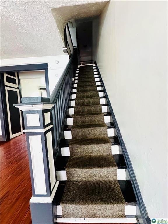 Building Photo - 637 N Penn St