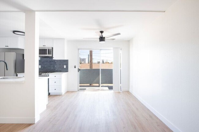 Building Photo - 5740 Camellia Ave