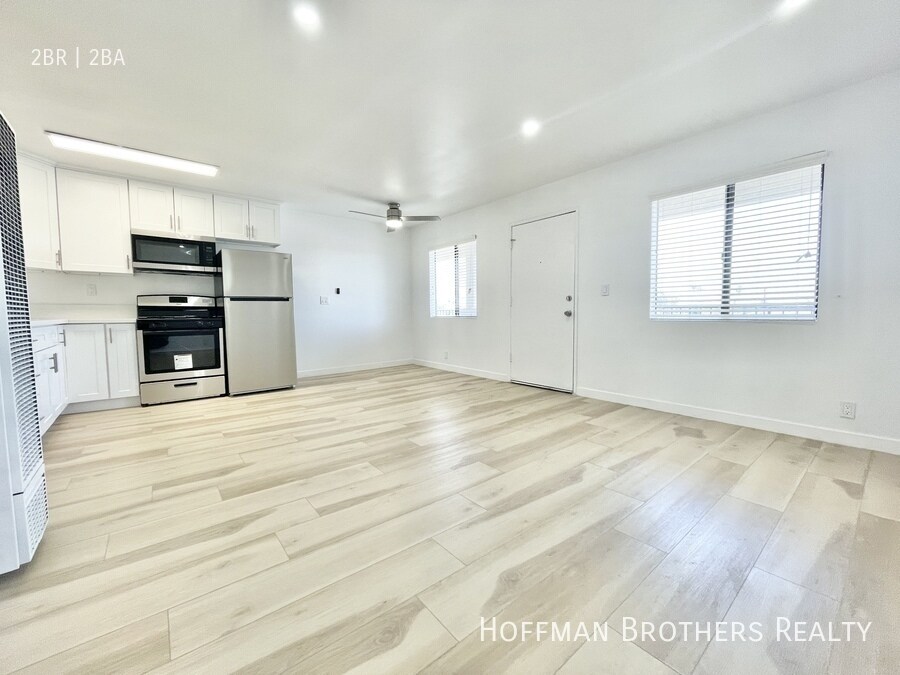 Building Photo - 14011 S Budlong Ave