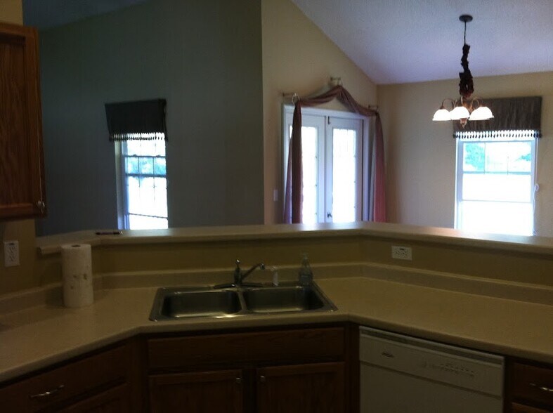 Kitchen - 45 Harper Meadow Way