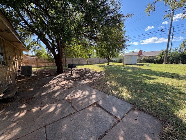 Building Photo - 1626 NW 27th St