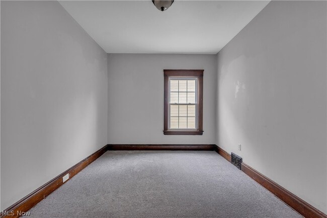 Building Photo - 3820 Riverside Ave