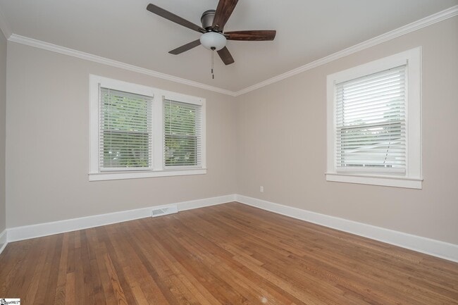 Building Photo - 202 Briarcliff Dr