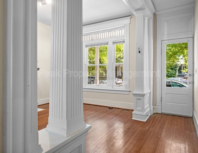 Building Photo - 2314 Floyd Ave