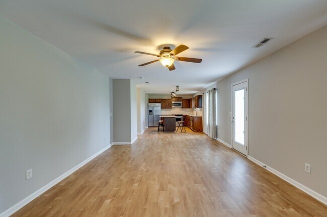 Building Photo - 4017 Cadence Dr