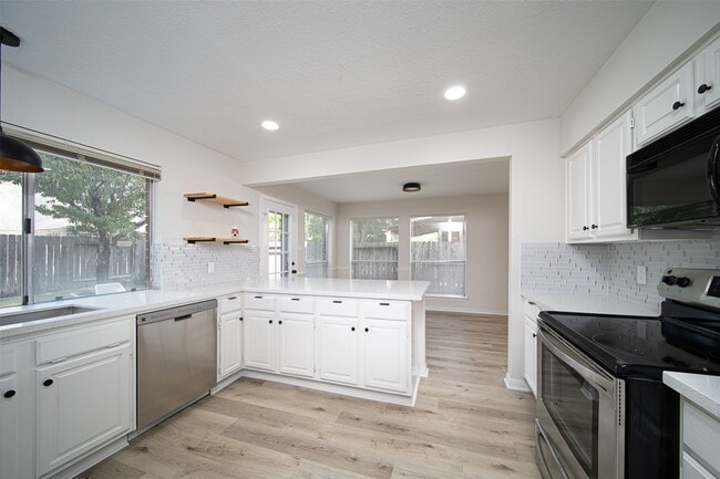 Building Photo - 3338 Oak Branch Ln