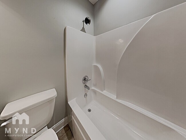 Building Photo - 1484 Whistle Cove