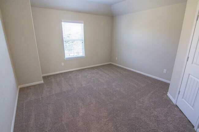 Building Photo - 7815 Mesquite Hill Ln