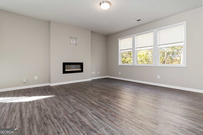 Building Photo - 78 Denver Ave