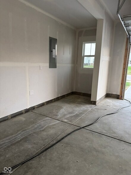 Building Photo - 15322 Farrington Rd