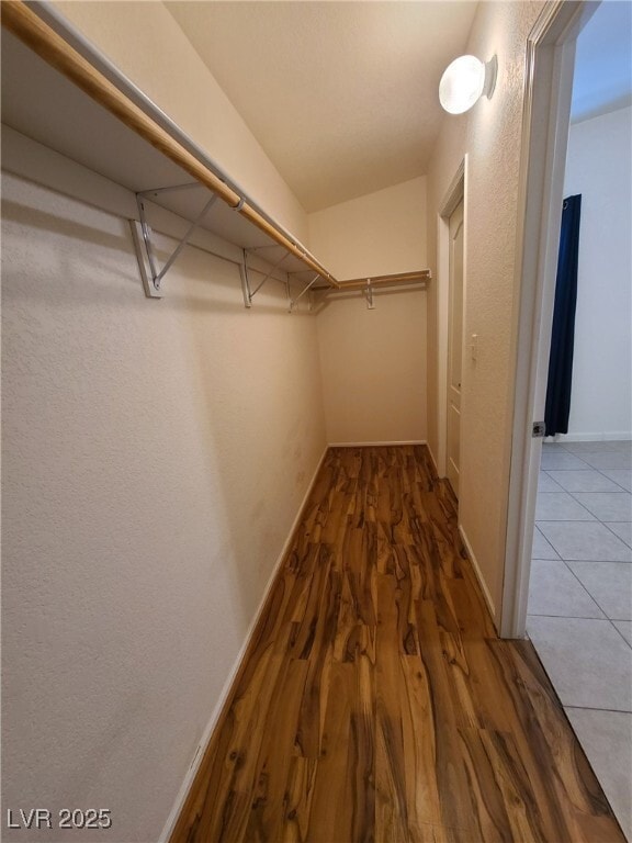 Building Photo - 850 Montecito Dr