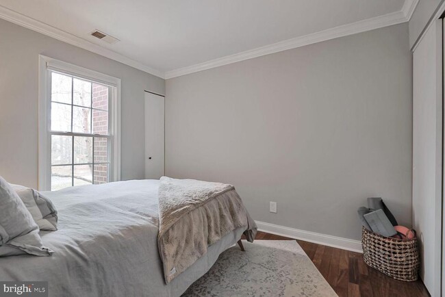 Building Photo - 11110 Beaver Trail Ct