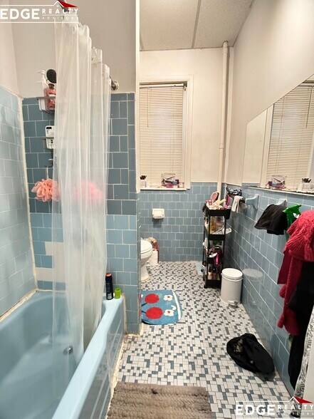 Building Photo - 15 Aberdeen St