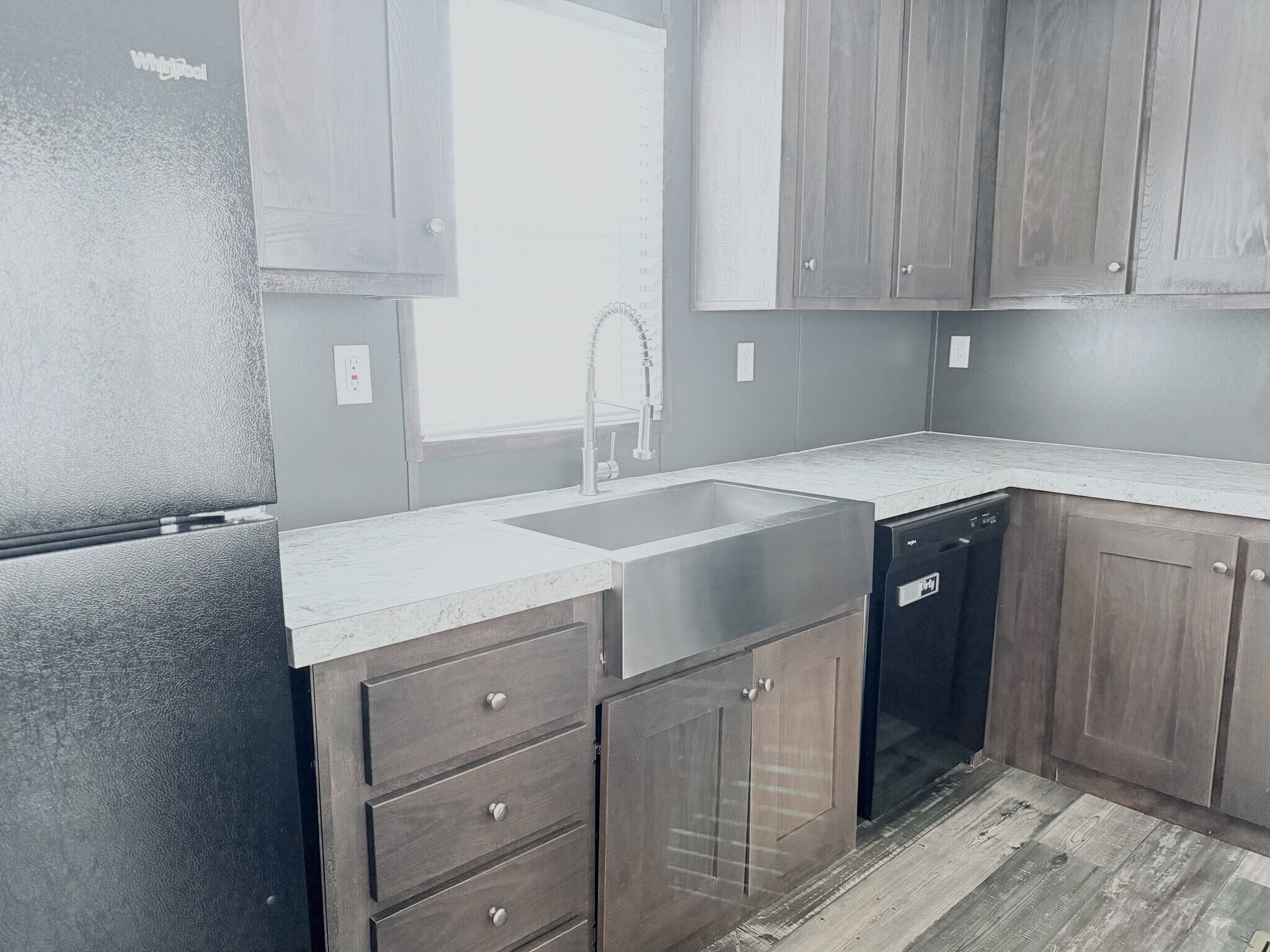 Building Photo - 117 Betty St