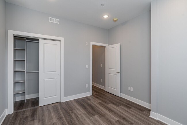 Building Photo - 846 N 41st St