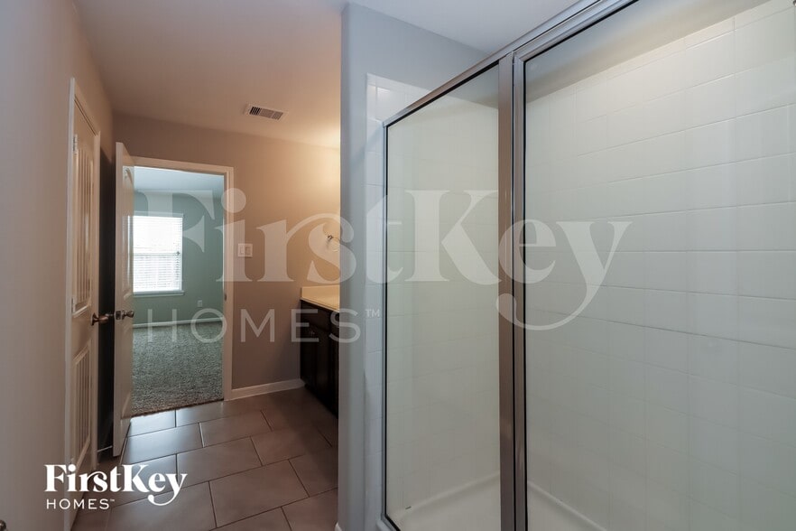 Building Photo - 3003 Veeder Pass Ln