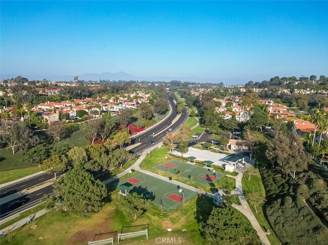 Building Photo - 14 Cala D Or