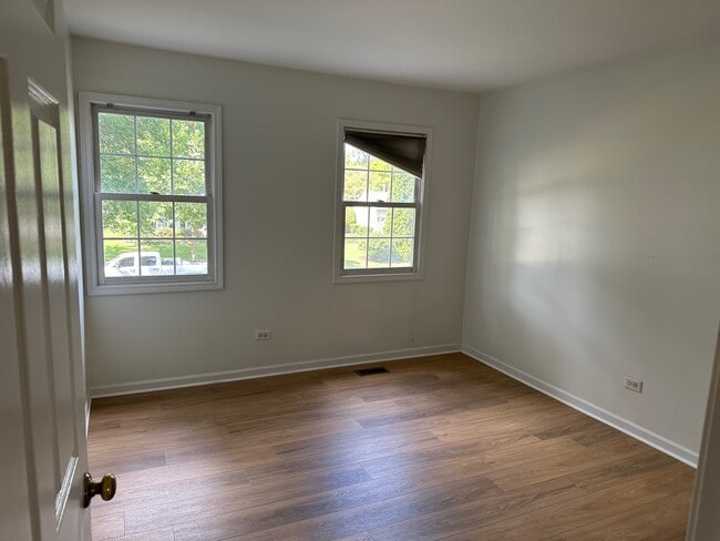Building Photo - 2083 Westfield Dr