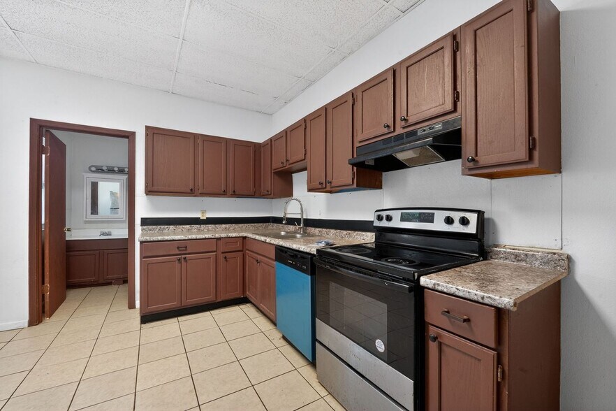 Building Photo - 1111 Ln Salle St