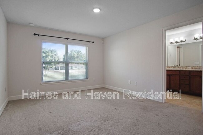 Building Photo - 1217 Forest Hill Dr