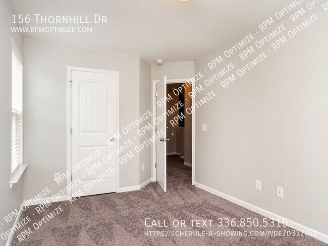 Building Photo - 156 Thornhill Dr