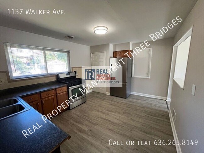 Building Photo - 1137 Walker Ave