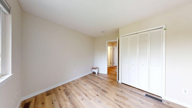 Building Photo - 2609 Meade Ct