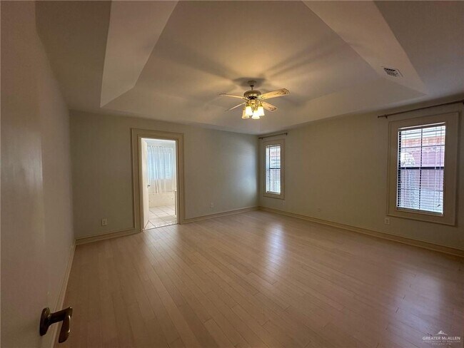 Building Photo - 23 N St