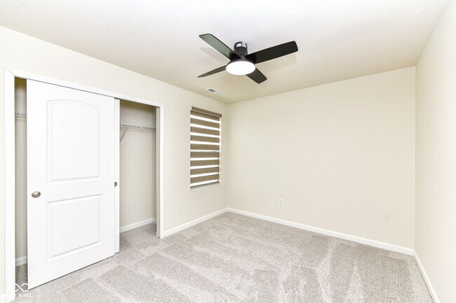 Building Photo - 3279 Haflinger Dr