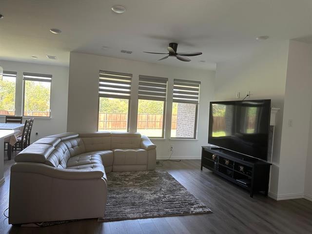 Building Photo - 2409 Lost Crk Dr