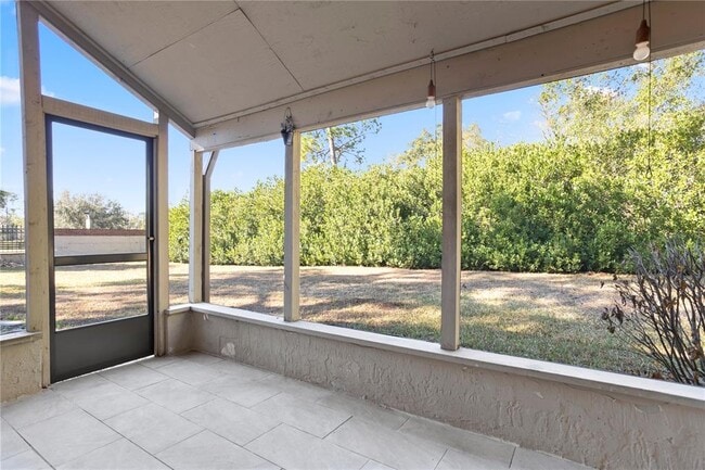 Building Photo - 1454 FARRINGDON Cir