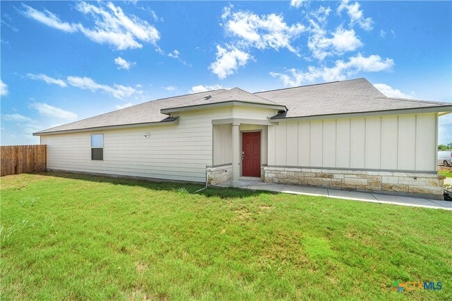 Building Photo - 1373 Kelly River St