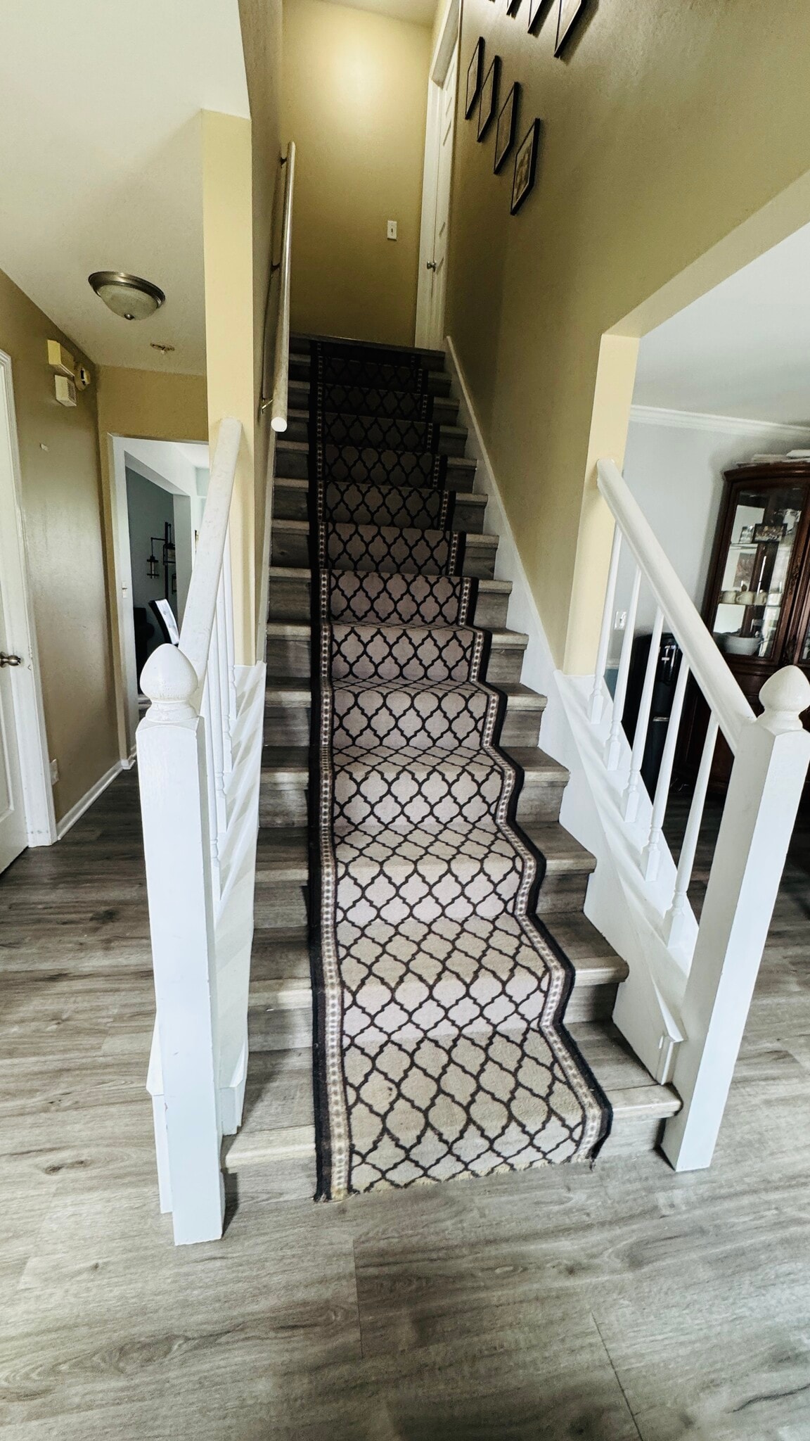 Building Photo - W174N5125 Mulberry Ln